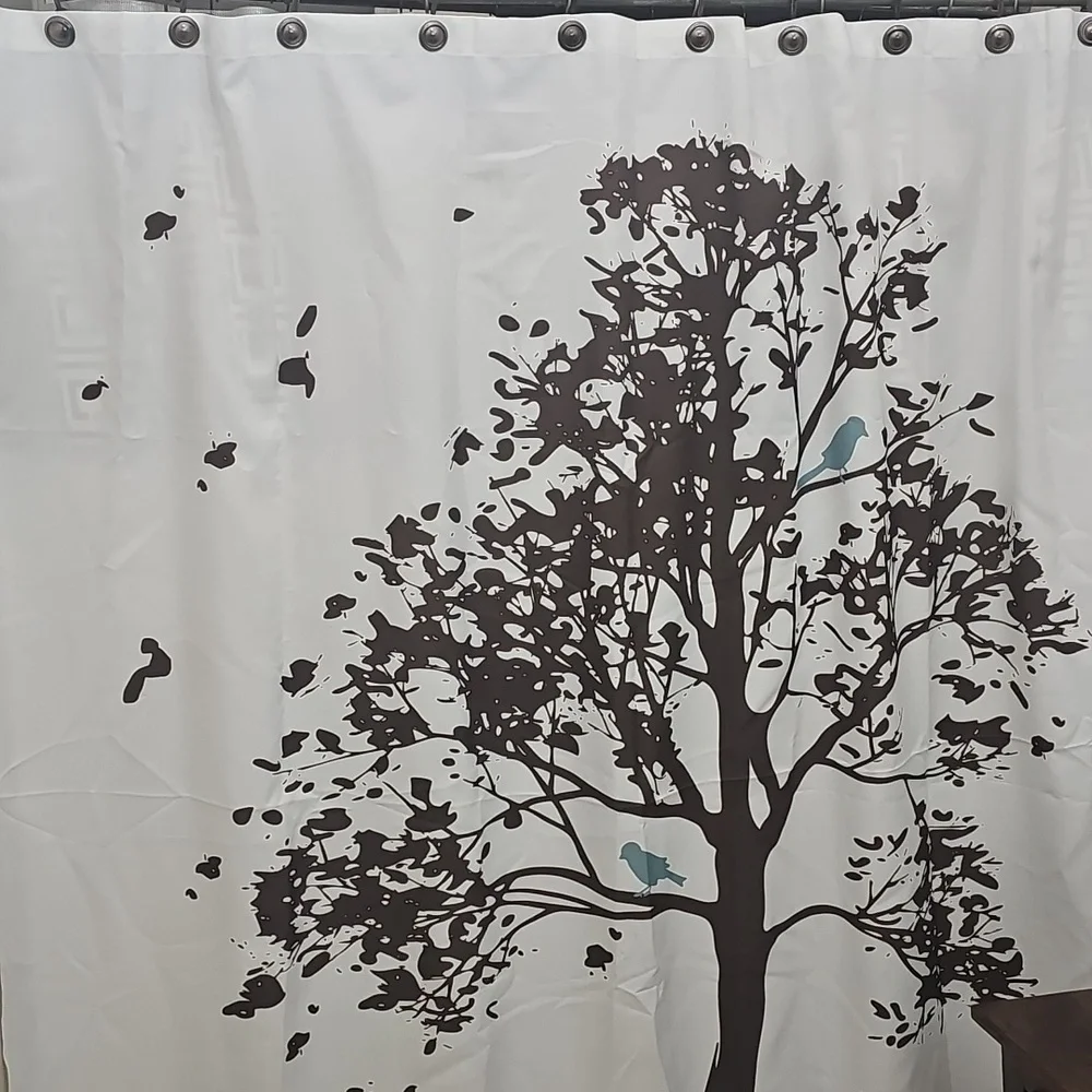 Tree Showers Curtains Excellent Condition
